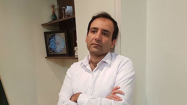 مجید توکلی در گفتگو با یورونیوز: تحریمها به شورش نخواهد انجامید مجید توکلی در گفتگو با یورونیوز: تحریمها به شورش نخواهد انجامید