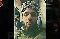 شاهد: الشرطة الإيطالية تعتقل شابا مصريا يشتبه في انتمائه لتنظيم داعش