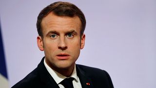Macron promete firmeza face aos "coletes amarelos"