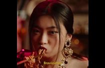 Un segmento dello spot diffuso in Cina