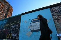 Pinturas no Muro de Berlim ganham proteção anticonstrução