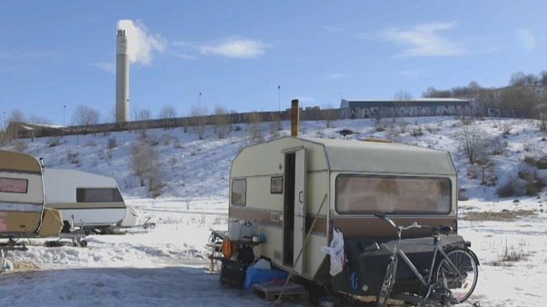 Amnesty International: Homeless Roma and other EU migrants live in dangerous conditions in Sweden Amnesty International: Homeless Roma and other EU migrants live in dangerous conditions in Sweden