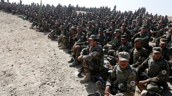 Afganistan'da camiye bombalı saldırı: En az 26 ölü Afganistan'da camiye bombalı saldırı: En az 26 ölü