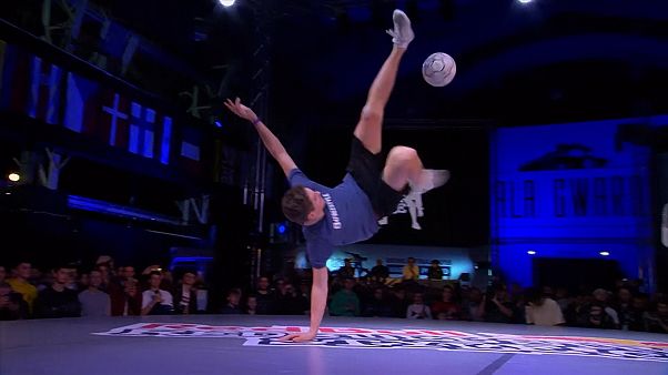 Чемпионат по футбольному фристайлу Чемпионат по футбольному фристайлу