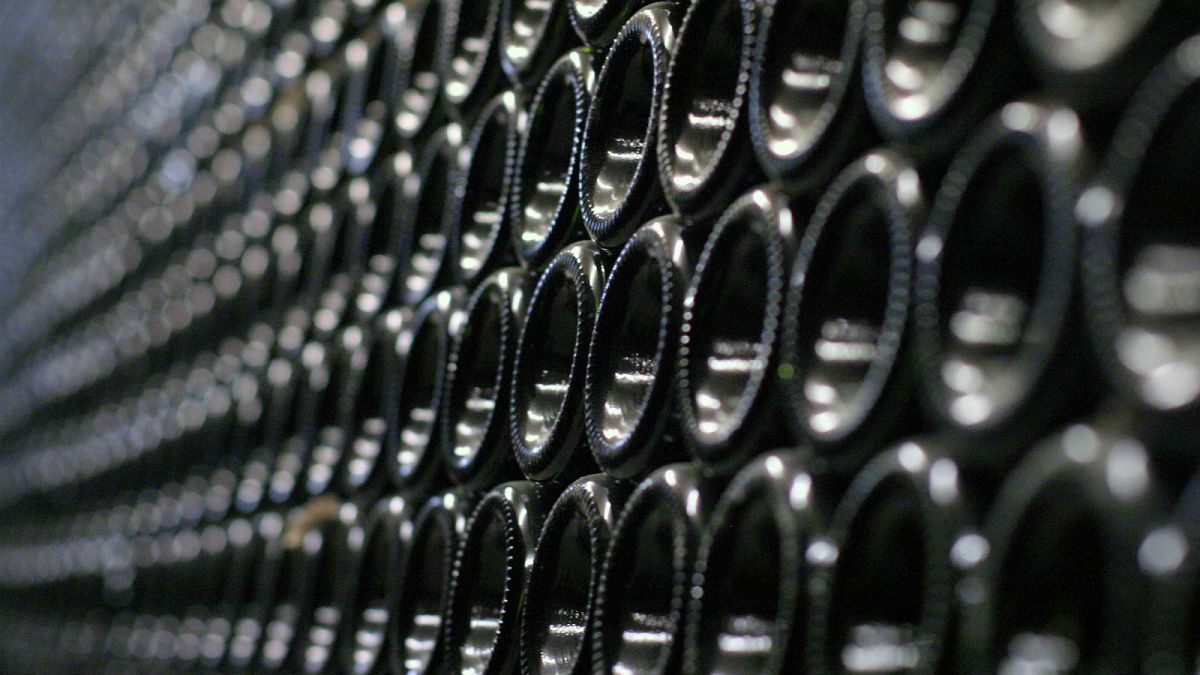 British shop to stockpile wine amid fears of no-deal Brexit