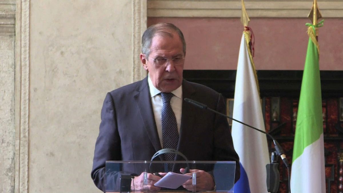 Lavrov: BM Suriye temsilcisine baskı yaparak Astana sürecini sabote etmek istiyorlar
