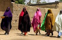 Nijerya'da silahlı kişiler 15 kız çocuğunu kaçırdı