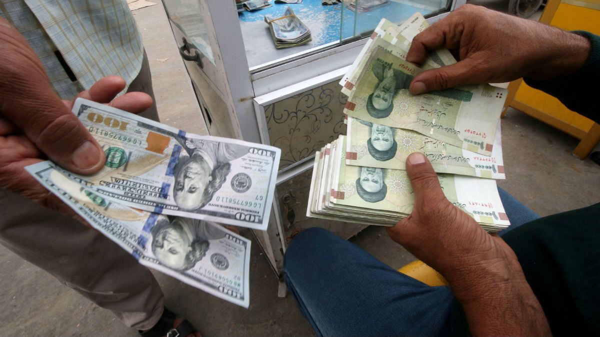 تقویت ۳۵ درصدی نرخ ریال ایران در برابر دلار آمریکا