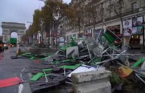 خیابان شانزه‌لیزه پاریس در فردای ناآرامی‌ها