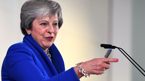 İngiltere Başbakanı May: Parlamento Brexit anlaşmasını Noel'den önce oylayacak İngiltere Başbakanı May: Parlamento Brexit anlaşmasını Noel'den önce oylayacak