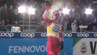 Российский лыжник Большунов выиграл вторую гонку подряд