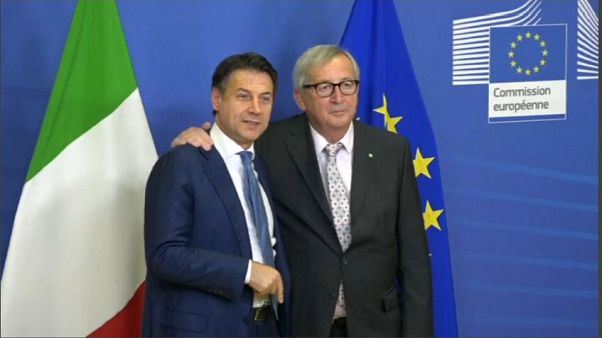 Manovra, Conte: "Con l'Europa, clima disteso" Manovra, Conte: "Con l'Europa, clima disteso"