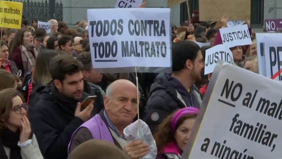 Ισπανία: Διαδηλώσεις κατά της ενδοοικογενειακής βίας
