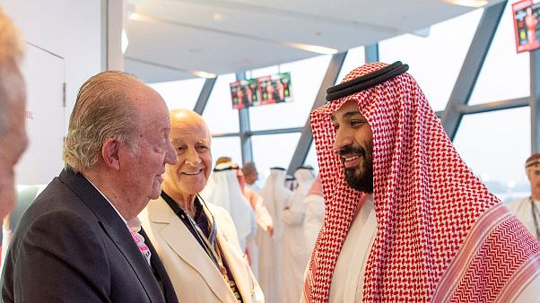 El rey Juan Carlos y Mohamed bin Salman: la foto de la discordia El rey Juan Carlos y Mohamed bin Salman: la foto de la discordia