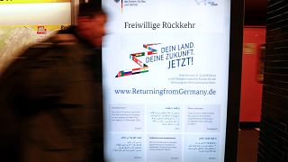 "العودة من ألمانيا" يغري طالبي اللجوء وسخط على وسائل التواصل الاجتماعي