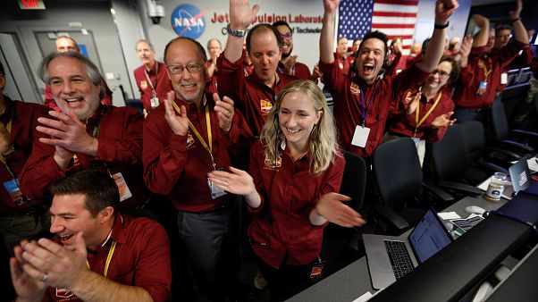 InSight прислал «селфи» с Марса InSight прислал «селфи» с Марса