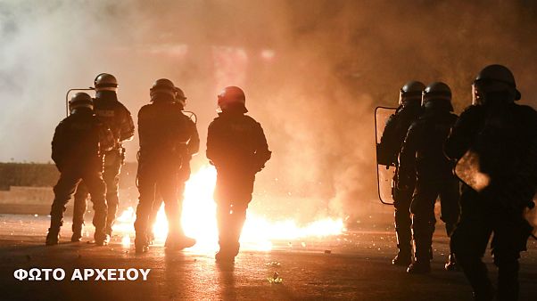 Ένταση μεταξύ οπαδών στη Λεωφόρο Αλεξάνδρας Ένταση μεταξύ οπαδών στη Λεωφόρο Αλεξάνδρας