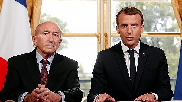 Crisi governo francese: abbandona anche Gerard Collomb Crisi governo francese: abbandona anche Gerard Collomb