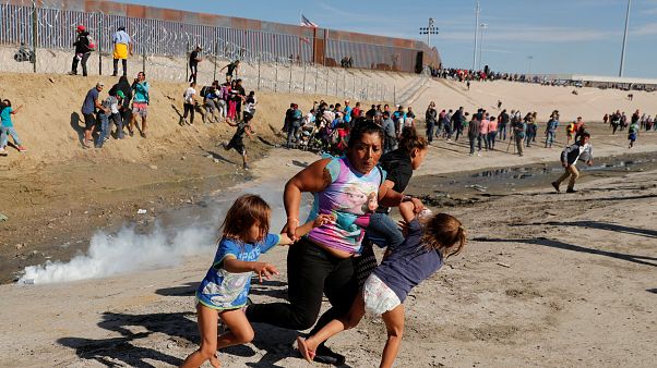 La frustración se instala en el campamento de migrantes centroamericanos en Tijuana La frustración se instala en el campamento de migrantes centroamericanos en Tijuana