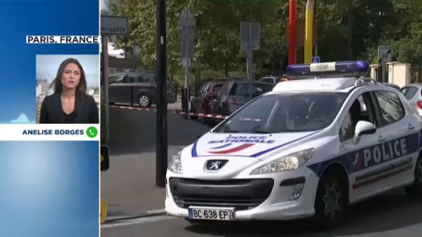 Al menos dos muertos en un ataque con arma blanca en un suburbio de París Al menos dos muertos en un ataque con arma blanca en un suburbio de París
