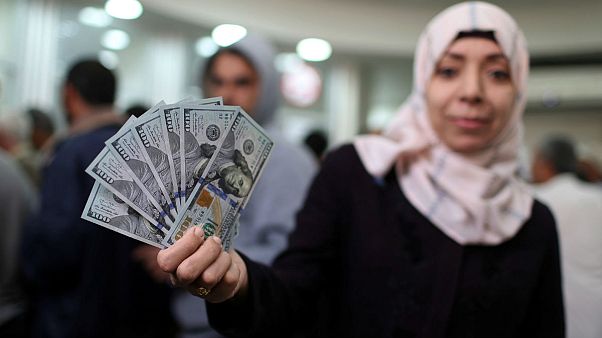 دلار با ۱۲ هزارتومان خداحافظی کرد؛ بازگشت نرخ ارز به سطح مُرداد دلار با ۱۲ هزارتومان خداحافظی کرد؛ بازگشت نرخ ارز به سطح مُرداد