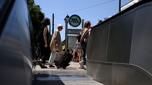 Πανελλαδική απεργία της ΓΣΕΕ - Προβλήματα στις μετακινήσεις Πανελλαδική απεργία της ΓΣΕΕ - Προβλήματα στις μετακινήσεις