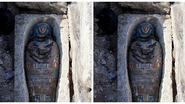Mısır'da 3 bin yıl öncesine ait 8 mumya bulundu Mısır'da 3 bin yıl öncesine ait 8 mumya bulundu