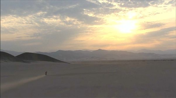 Le Dakar 2019 sur les dunes du Pérou Le Dakar 2019 sur les dunes du Pérou