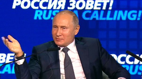 Putin acusa a Poroshenko de provocación por la ley marcial en Ucrania Putin acusa a Poroshenko de provocación por la ley marcial en Ucrania