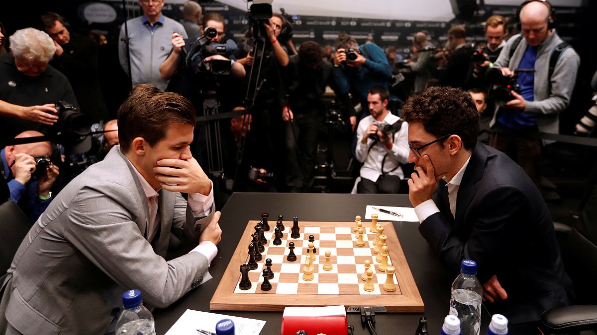 Magnus Carlsen v Fabiano Caruana