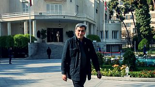 پس از تائید وزارت اطلاعات، حکم پیروز حناچی برای شهرداری تهران صادر شد