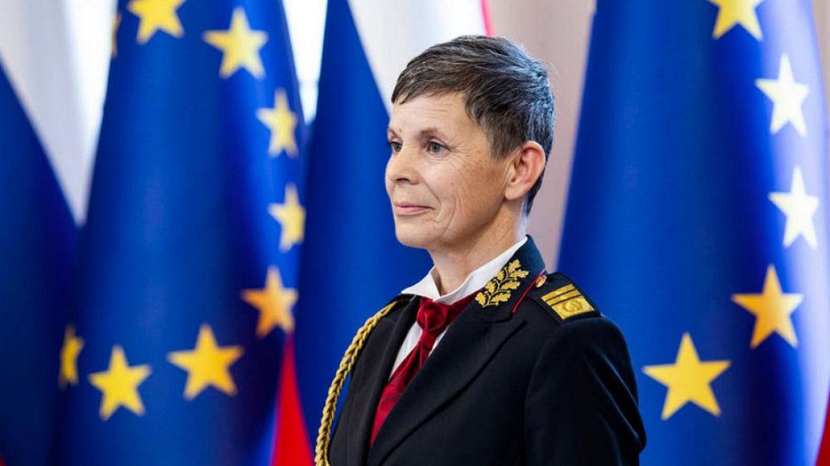 Eslovenia, el primer Estado de la OTAN en nombrar a una mujer como jefa del ejército