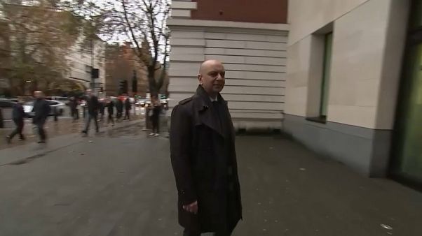 Tribunal britânico rejeita pedido de extradição de cidadãos turcos Tribunal britânico rejeita pedido de extradição de cidadãos turcos