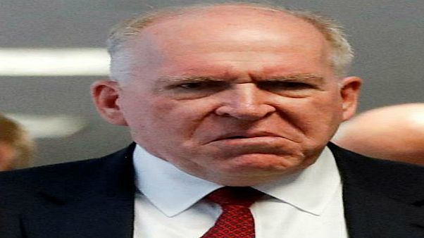 تلاسن على تويتر..مدير CIA السابق مهاجما ترامب: أنت تعاني من عقدة نقص وضعف وإحساس بالذنب وتشبه الطغاة تلاسن على تويتر..مدير CIA السابق مهاجما ترامب: أنت تعاني من عقدة نقص وضعف وإحساس بالذنب وتشبه الطغاة