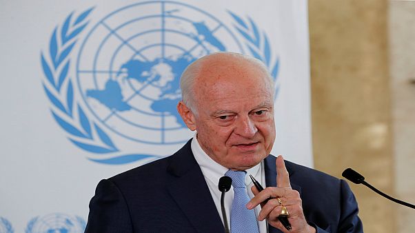 دي ميستورا: روسيا وتركيا وإيران أخفقت في تحقيق أي تقدم ملموس في تشكيل لجنة دستورية سورية دي ميستورا: روسيا وتركيا وإيران أخفقت في تحقيق أي تقدم ملموس في تشكيل لجنة دستورية سورية