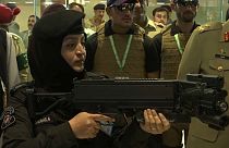 Pakistan, Uluslararası Savunma Fuarı'nda yüksek teknoloji silahlarını sergiledi 