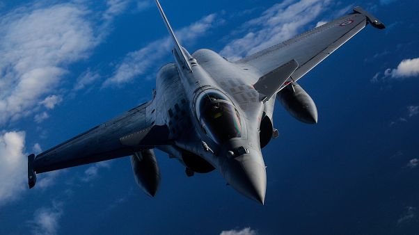 İsrail savaş uçağının Suriye'de vurulduğu iddiasına yalanlama İsrail savaş uçağının Suriye'de vurulduğu iddiasına yalanlama