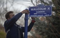 ABD büyükelçilik binasının bulunduğu sokağa Malcolm X adı verildi
