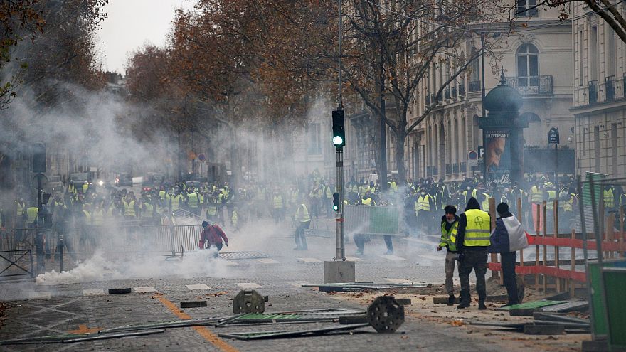 paris sarÄ± yelekliler ile ilgili gÃ¶rsel sonucu