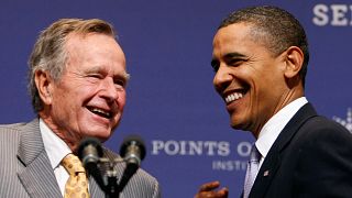 Ο πολιτικός κόσμος αποχαιρετά τον Τζορτζ Μπους