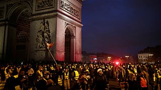  شنبه سیاه پاریس؛ صدها تن در «شورش» جلیقه زردها زخمی شدند