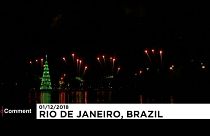 Плавучая рождественская ёлка в Рио