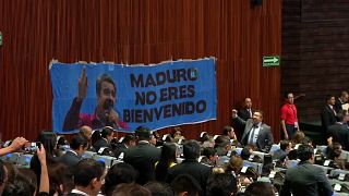 "Nicht willkommen": Protest gegen Nicolás Maduro im mexikanischen Parlament