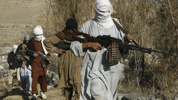 Taliban militanları Taliban militanları
