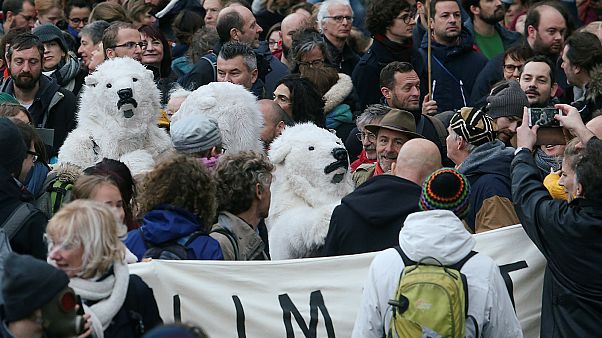 COP24: Tens of thousands of climate change protesters march in Brussels COP24: Tens of thousands of climate change protesters march in Brussels
