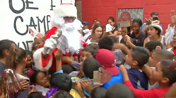 Santa Claus llega a Caracas Santa Claus llega a Caracas