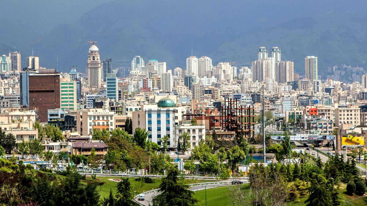 نشست زمین در کمین تهران؛ زیرساخت‌های شهری و خانه‌ها در خطر ریزش