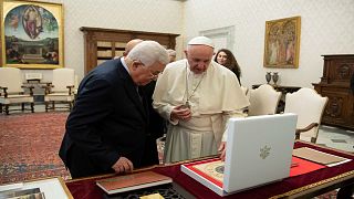 البابا وعباس يبحثان وضع القدس في أول لقاء بينهما بعد نقل السفارة الأمريكية