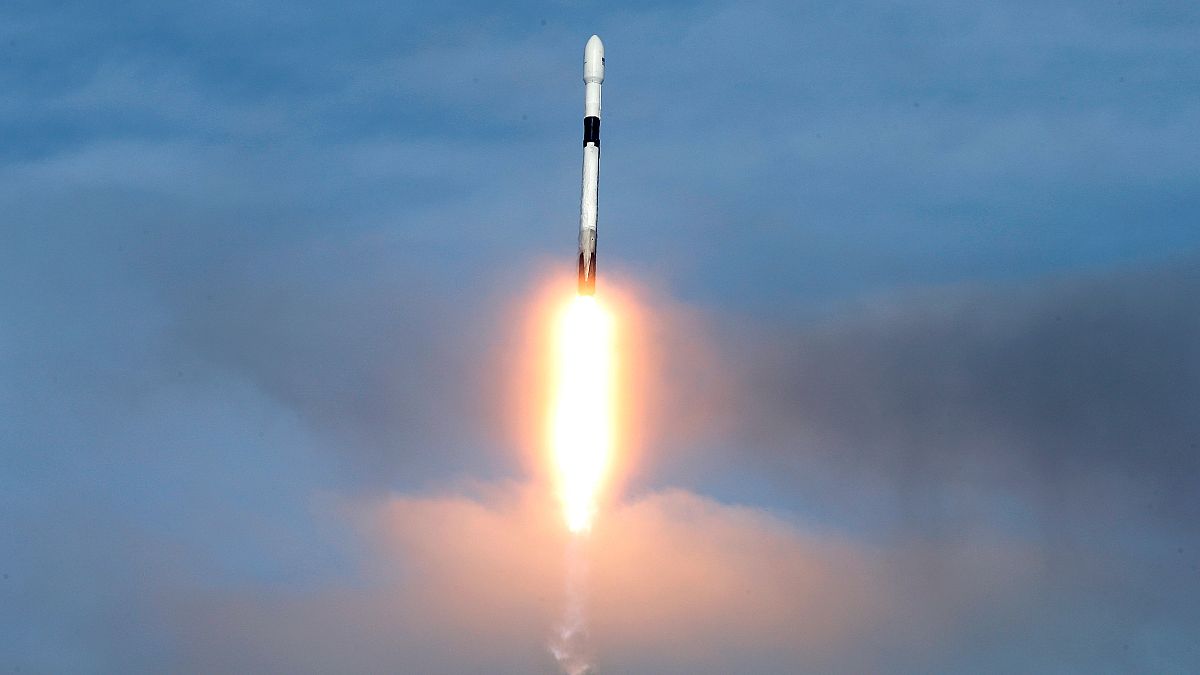 Video | SpaceX roketi Falcon 9 uzaya başarılı şekilde fırlatıldı