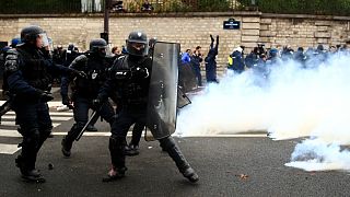 پلیس پاریس: اعتراضات جلیقه زردها بدترین نوع «شورش» در سال‌های اخیر است